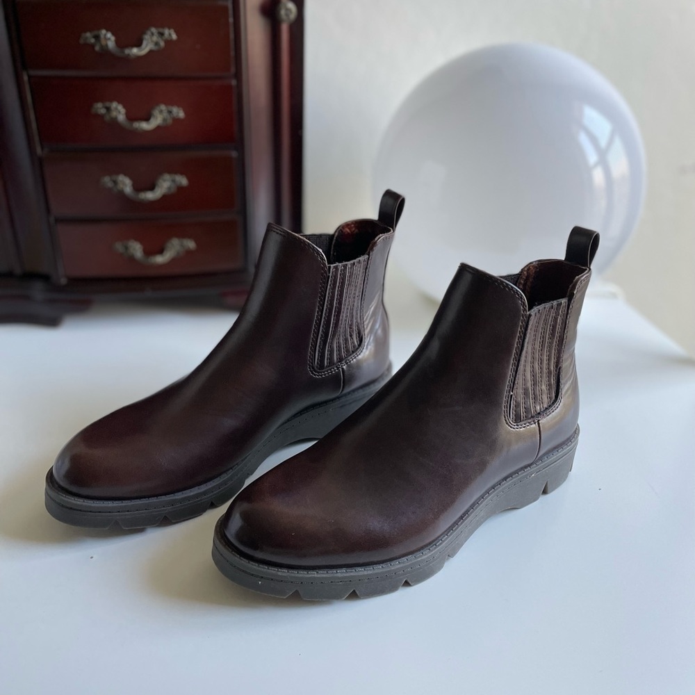 B.O.C boots, Man made leather, brown, size 6.5 M.